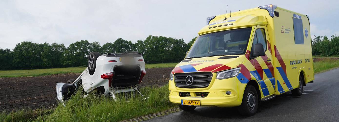 Bestuurder aangehouden na ongeval in Eelde (video)