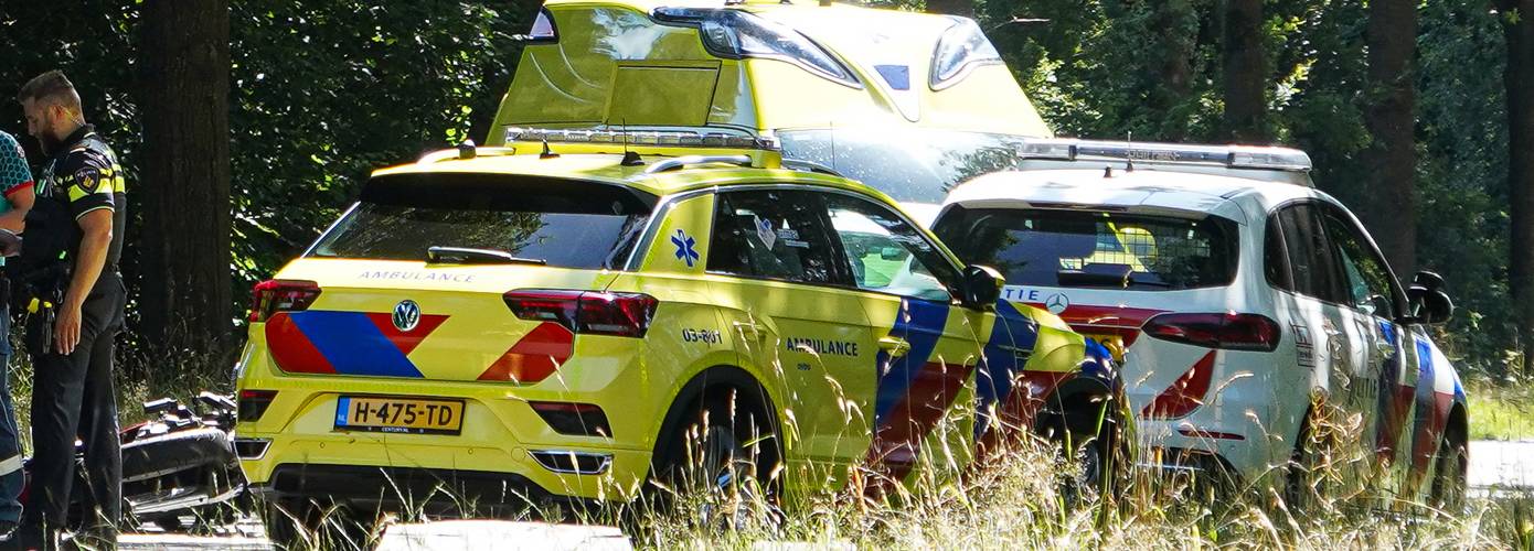 Motorrijder ernstig gewond bij ongeval met automobilist Hooghalen; traumahelikopter ingezet
