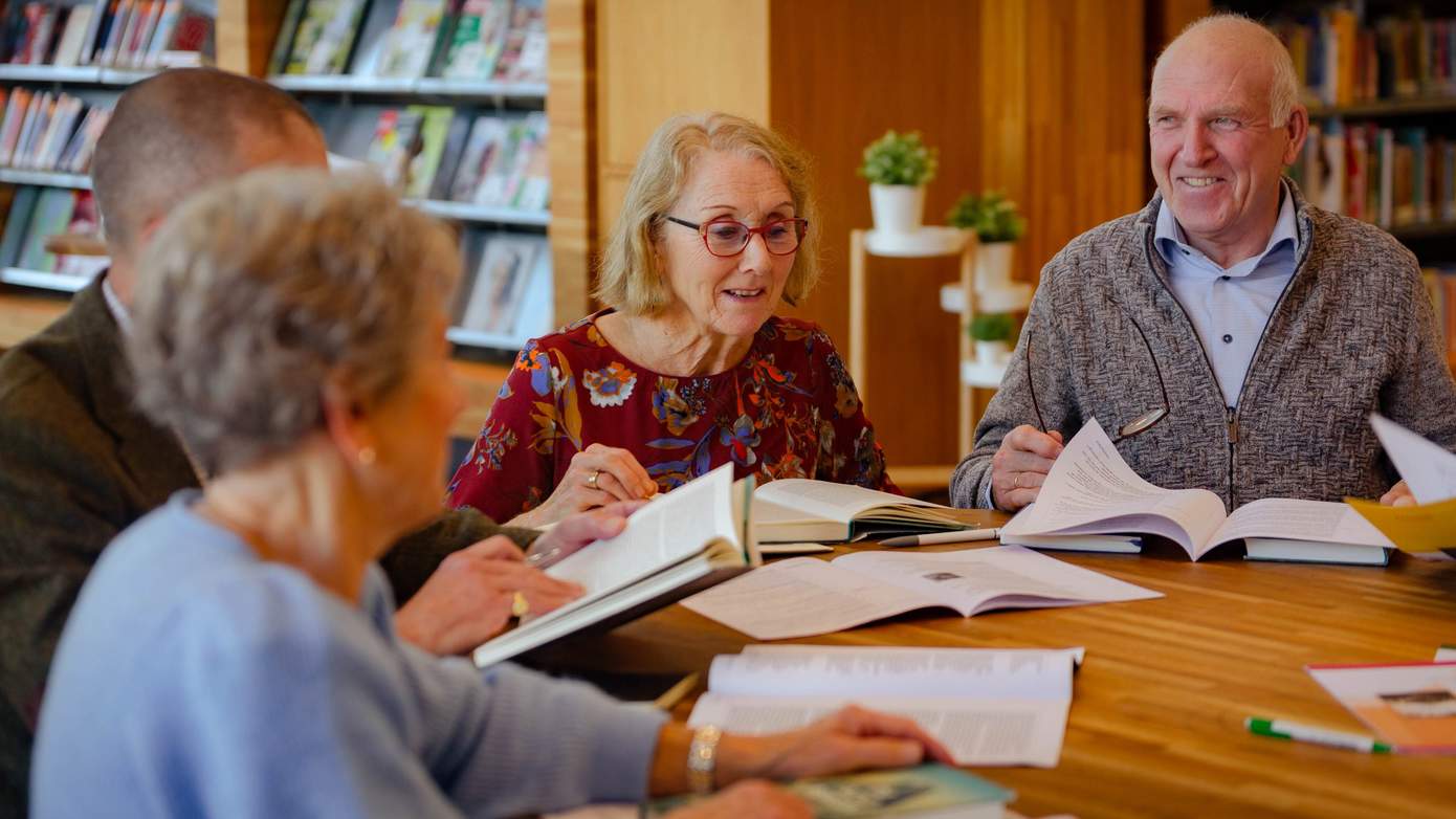 Start leesclubs filosofie in Norg en literatuur in Assen
