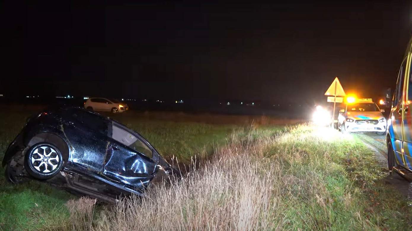 Bestuurder gewond na eenzijdig ongeval (video)