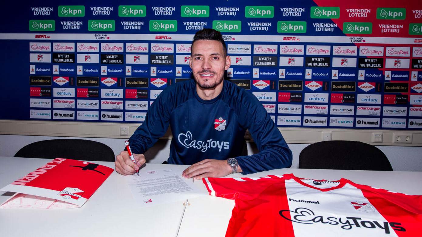 FC Emmen contracteert Oussama Darfalou