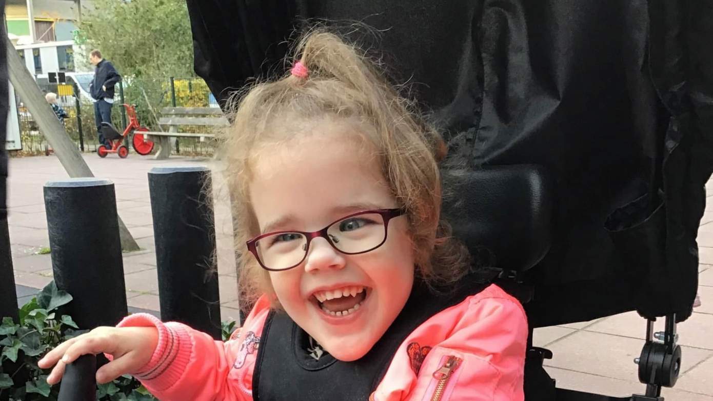 Familie vraagt om zoveel mogelijk kaartjes voor misschien wel laatste verjaardag van Chloë (3)