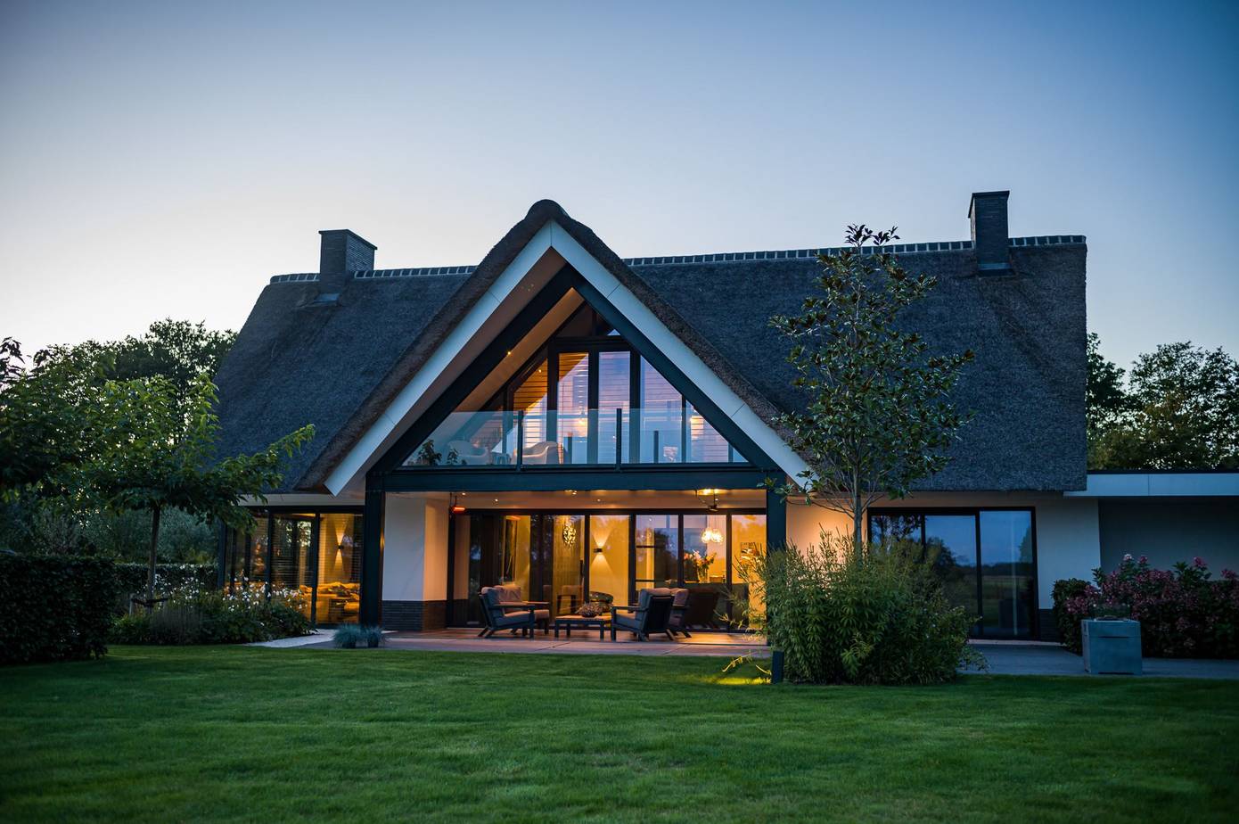 Te koop in Drenthe: groot sfeervolle villa met alle luxe en vrij uitzicht