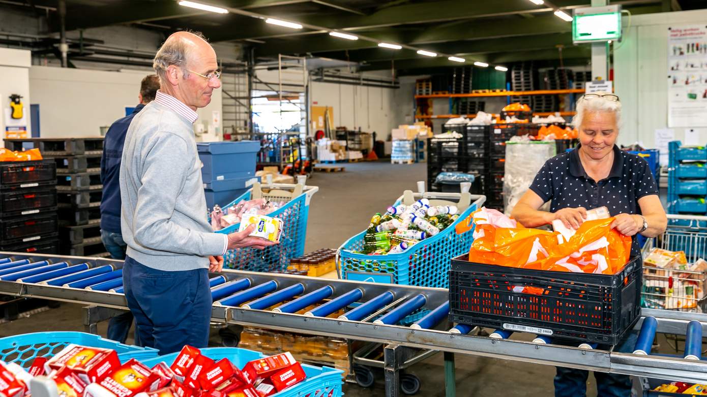 Kerken en voedselbank Nieuw-Buinen in actie voor minima