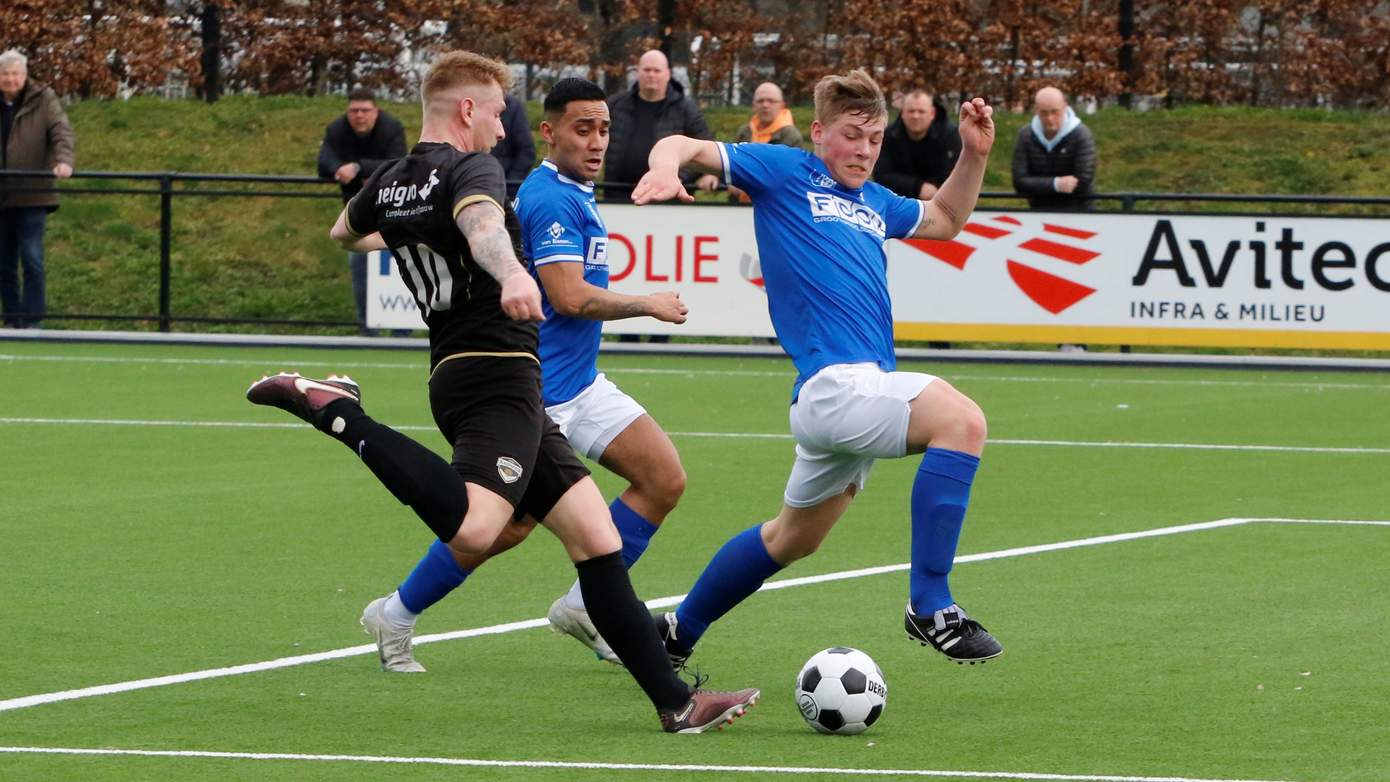 Halve finale Hoogeveen zaterdag - FC Klazienaveen live op Hoogeveen TV