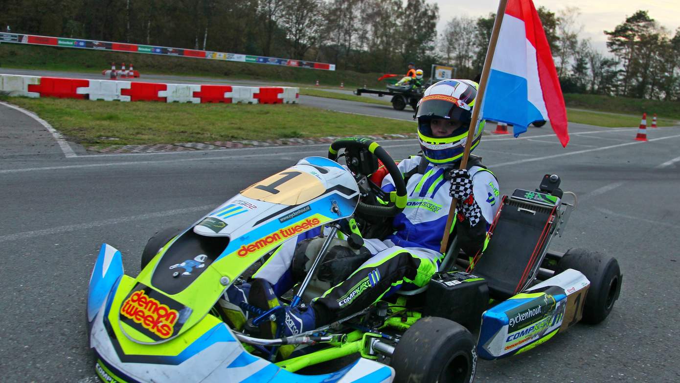 Mick Blankespoor avec un résultat fantastique pour le titre en NK karting !