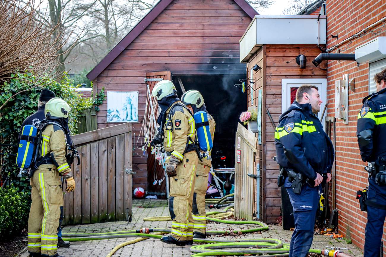 Schuur in de brand in Emmer-Compascuum