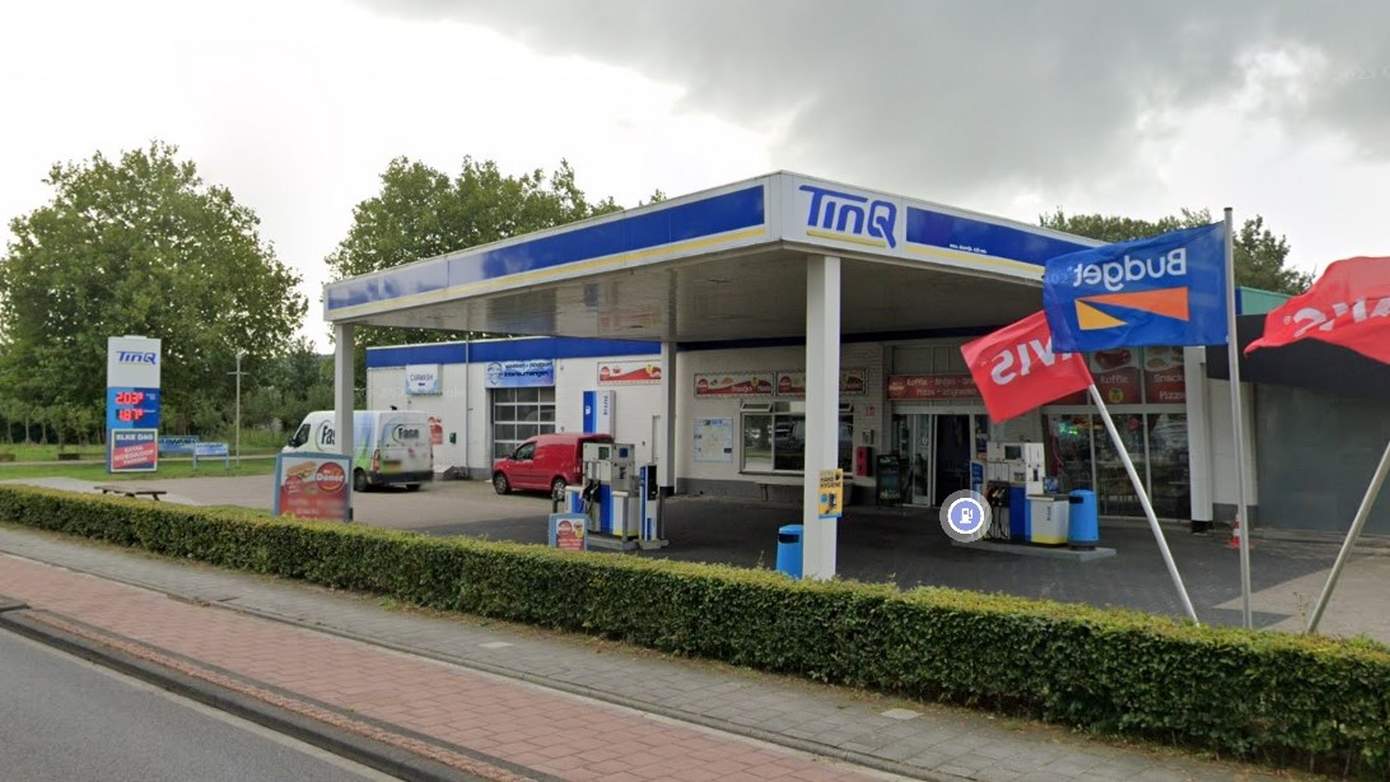 Morgen stunt dag bij tankstation Tinq; tanken voor €1,33 per liter benzine