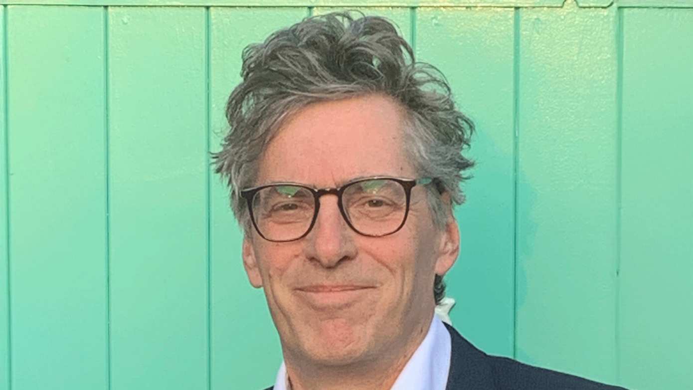 Mike Hacking nieuwe gemeentesecretaris Hoogeveen