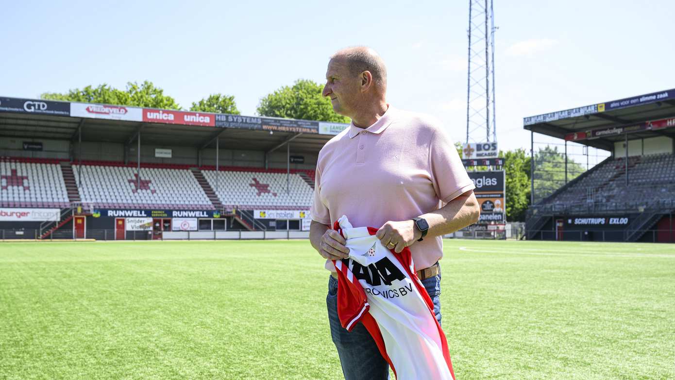 Alfons Arts verlengt contract bij FC Emmen en krijgt rol binnen technische staf