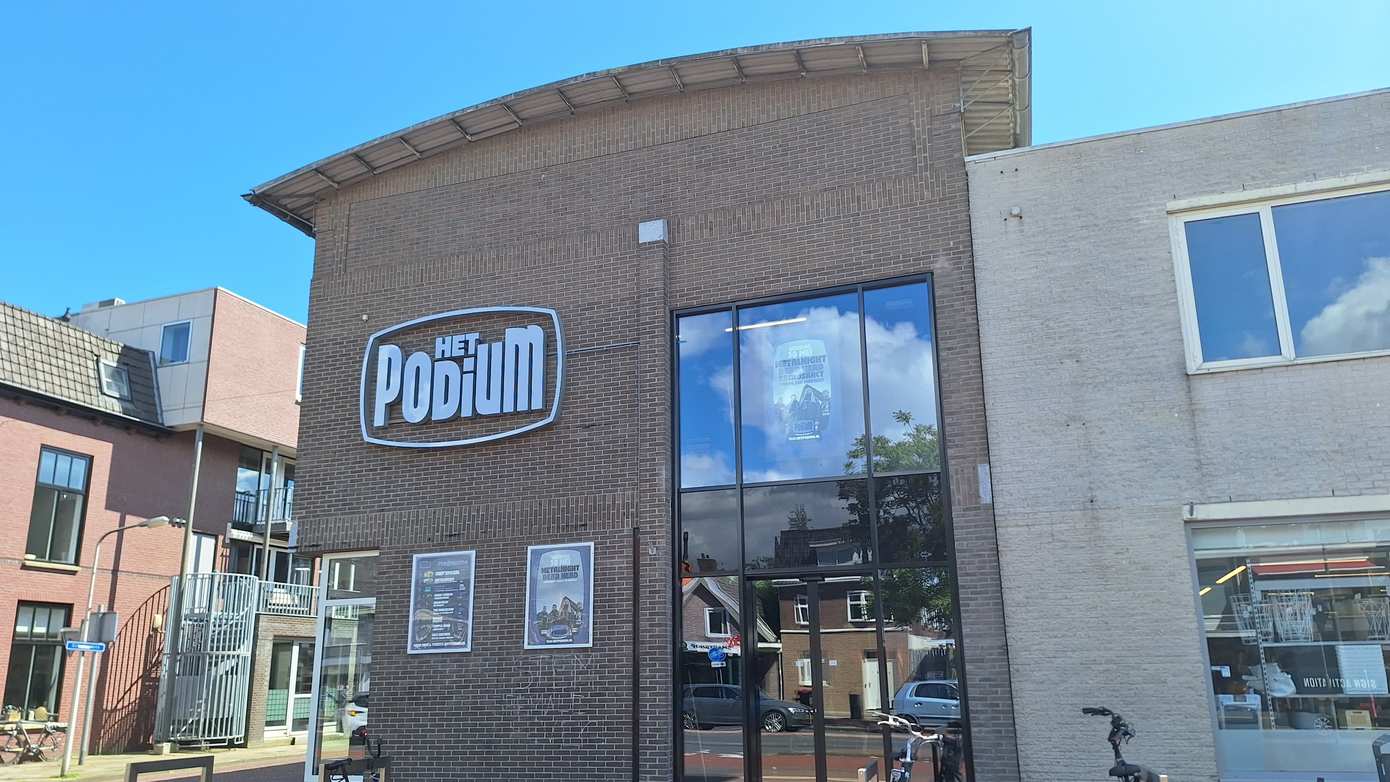 Hét poppodium van Drenthe heropent na verbouwing. Grootse opening voor Het Podium met Chef’Special. 