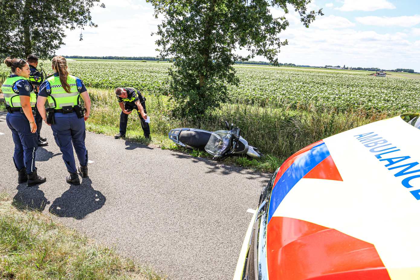 Scooterrijder gewond na valpartij in Klazienaveen