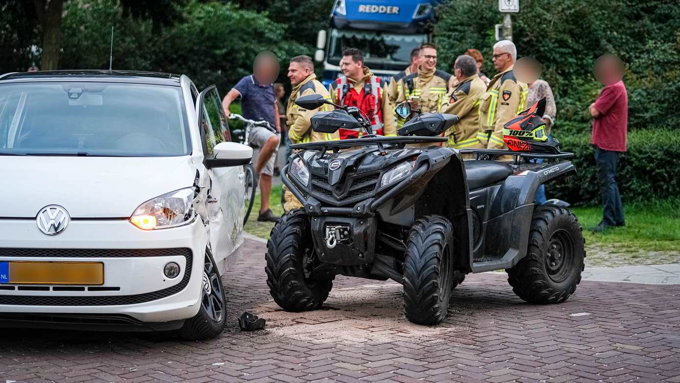 Quad en auto betrokken bij verkeersongeval