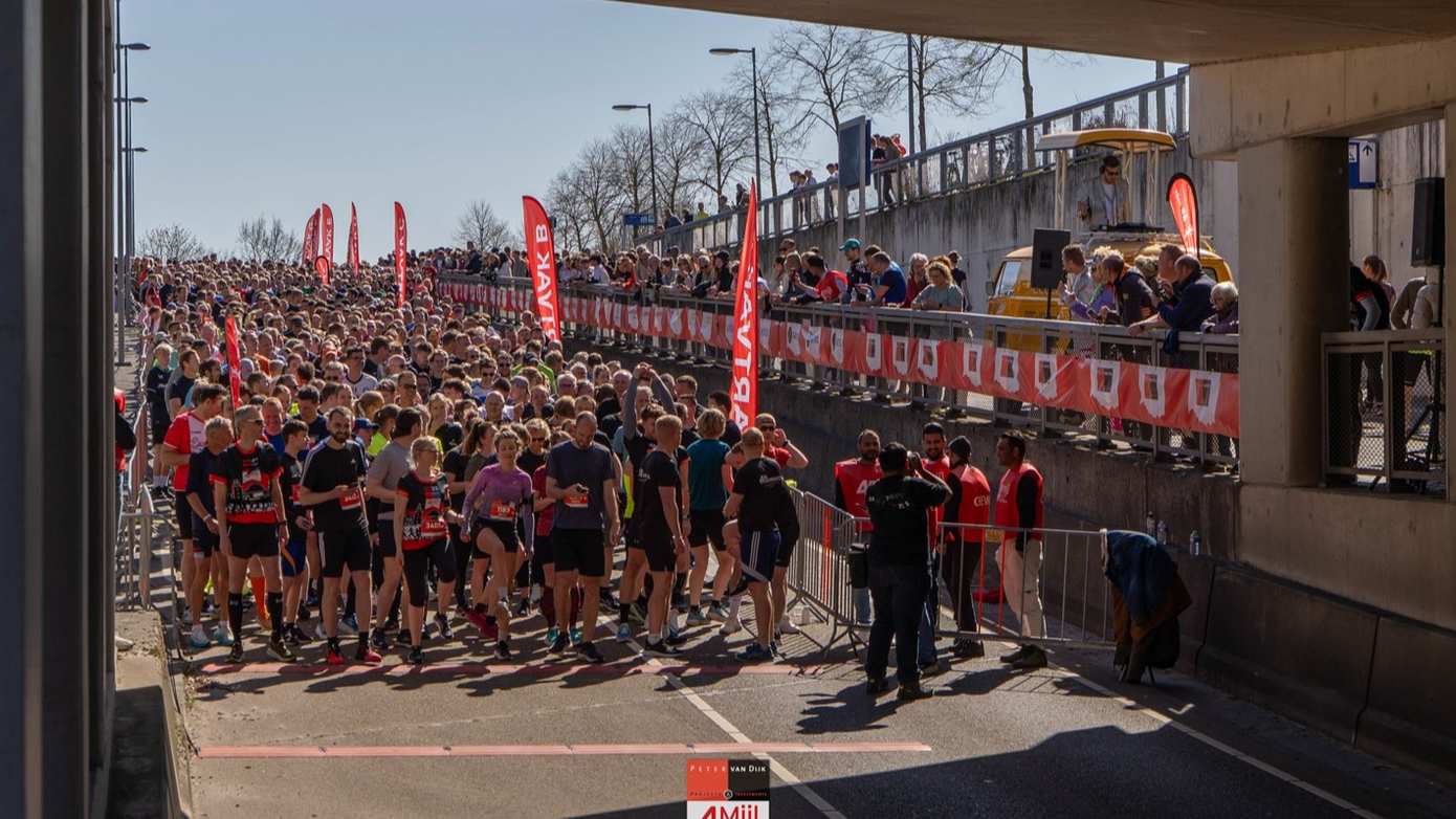 10e editie 4 Mijl van Emmen groter en meer beleving dan ooit: jubileum vol verrassingen