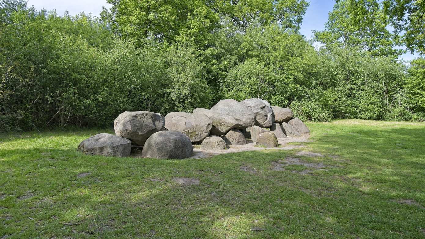 Provincie subsidieert onderzoeken vernieuwing en verduurzaming Hunebedcentrum