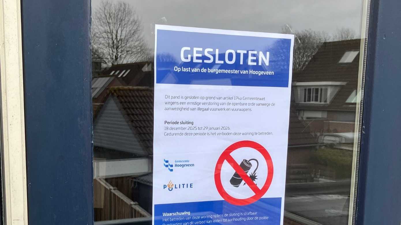Burgemeester sluit pand na vondst wapens en illegaal vuurwerk in Hoogeveen