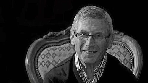 Historisch Klazienaveen eert Tonny Roosken met standbeeld voor sport en saamhorigheid