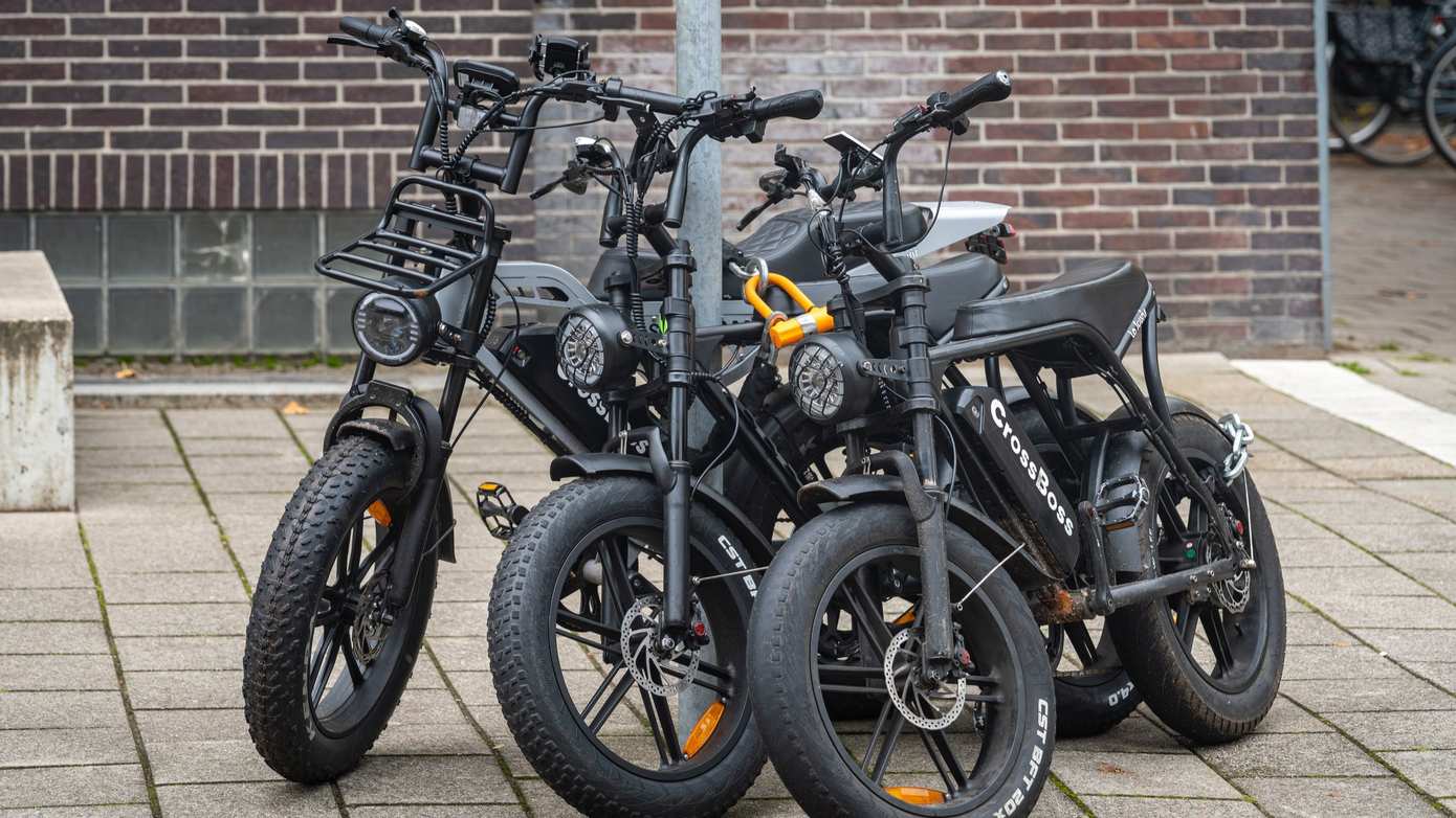 Kabinet kondigt minimumleeftijd en helmplicht voor fatbikes aan; gemeentes mogen fatbikevrije zones aanwijzen