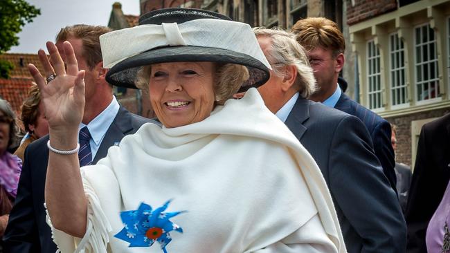  Prinses Beatrix opent molen De Vlijt in Zuidwolde