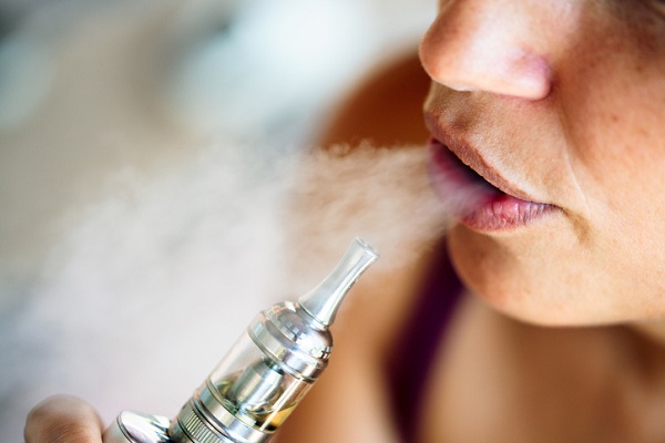 RIVM wil smaken van e-sigaret terug brengen van paar 100 naar 23