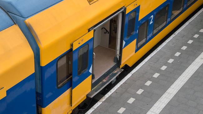 Geen treinverkeer in Noord-Nederland door grote storing