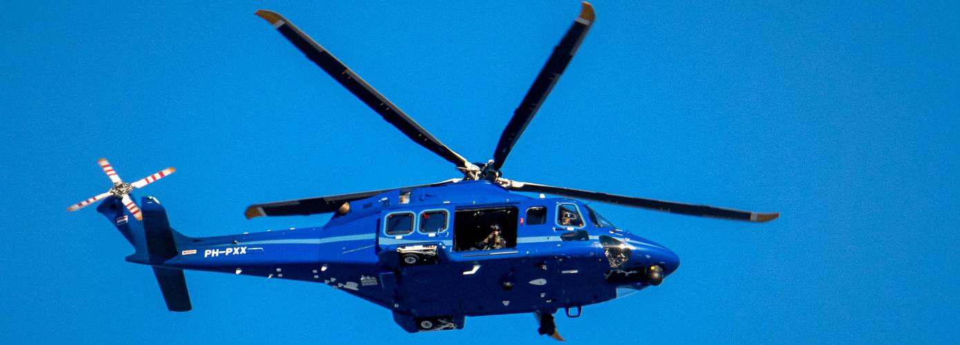 Politie zoekt met politiehelikopter en speurhonden naar vermiste 48-jarige man
